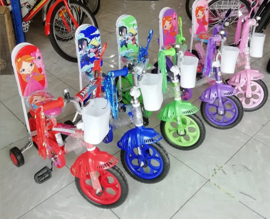 صورة دراجة مقاس 16 و 14 و 12